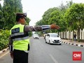 Buruh Terjun Aksi ke Gedung DPR, Arus Lalu Lintas Dialihkan