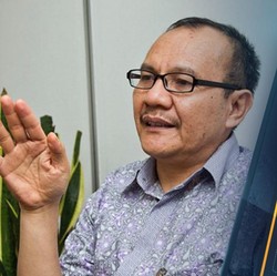 Live! Buka-bukaan Satgas OJK Soal Menjamurnya Fintech Ilegal