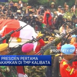 BJ Habibie Presiden Pertama Dikebumikan di TMP Kalibata