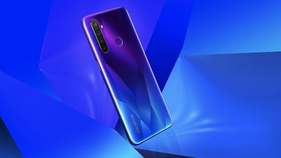 Ponsel yang berasal dari China, Realme, naik ke posisi empat dalam daftar Top 5 Smartphone Brand di Indonesia