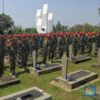 Suasana TMP Kalibata Jelang Upacara Pemakaman BJ Habibie
