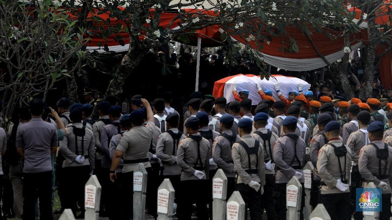 BJ Habibie wafat dalam usia 83 tahun di RSPAD Gatot Soebroto, Jakarta Pusat, Rabu (11/9/2019) pukul 18.05 WIB.