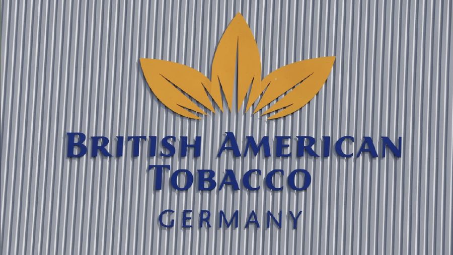 Gedung pabrik British American Tobacco di Bayreuth, Jerman pada 30 April 2014 (REUTERS/Michaela Rehle)
