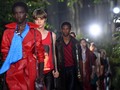 FOTO: Melintasi Gerbang Waktu Coach di New York