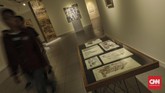 Pameran yang dikuratori Bambang Bujono, Beng Rahadian dan Teguh Margono ini dapat dinikmati mulai 12 September sampai 12 Oktober 2019 di Galeri Nasional Indonesia. (CNN Indonesia/Bisma Septalisma)