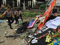 Berantakan! Ini Penampakan Sekitar Gedung KPK Usai Demo Ricuh