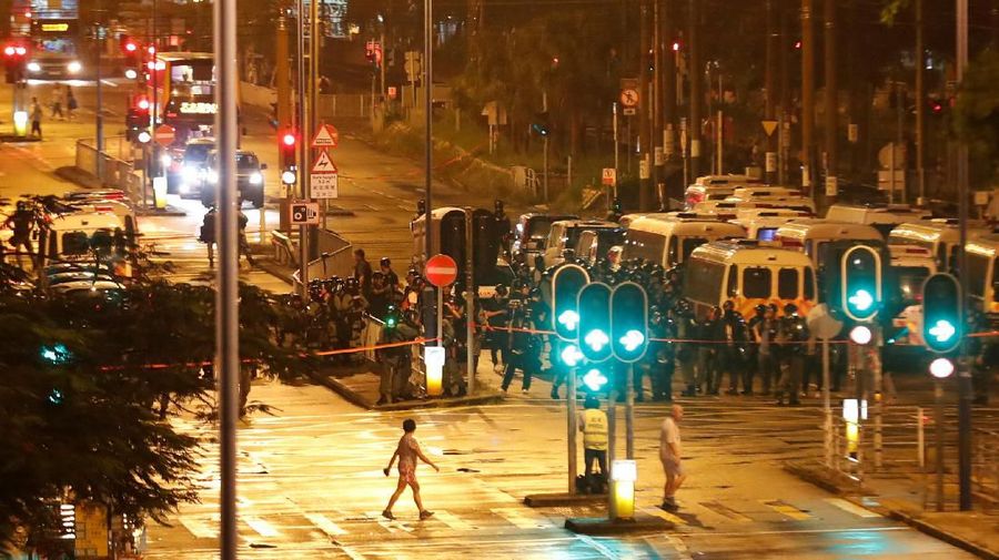 Demo Hong Kong terus terjadi