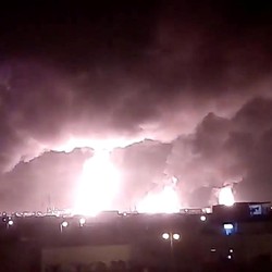 Houthi Menggila di Laut Merah, Serang Besar-besaran Kapal-Kapal Dagang