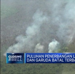 Lion Dan Garuda Tunda Penerbangan Karena Asap Di Riau