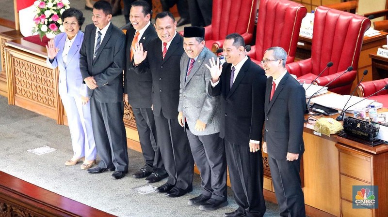 DPR menyetujui hasil uji kelayakan dan kepatutan (fit and proper test) lima calon pimpinan (capim) KPK periode 2019-2023.
