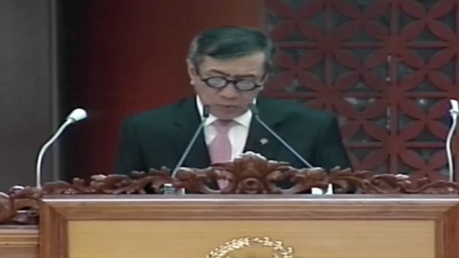 Rapat dipimpin oleh Wakil Ketua DPR RI Fahri Hamzah.
