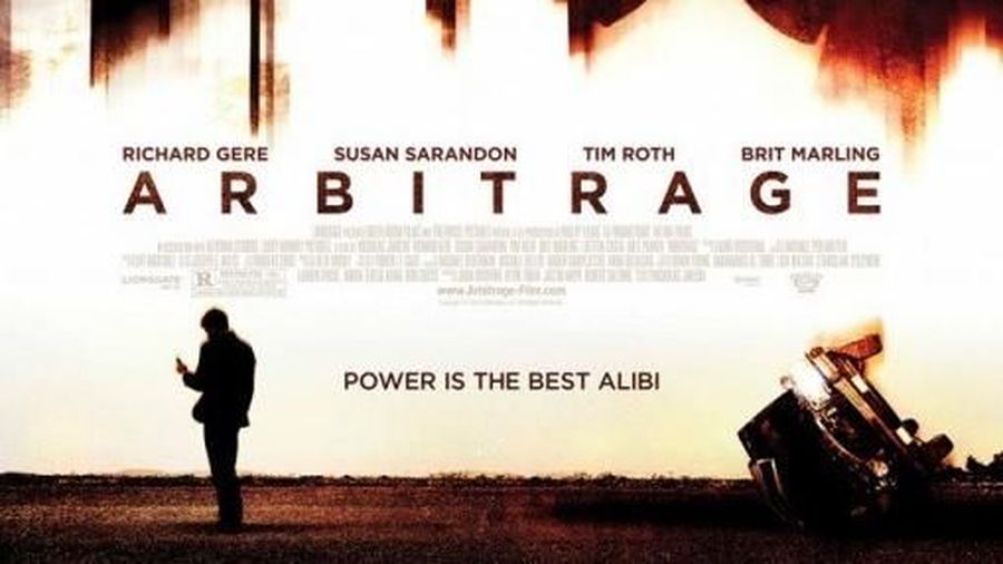 Uang telah menjadi subjek banyak film sepanjang tahun, dan Hollywood telah menciptakan beberapa film tentang hasilkan uang, dengan Wall Street menjadi sorotan.