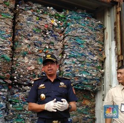 Kok Bisa Sih Negara Lain Kirim Sampah ke Indonesia?