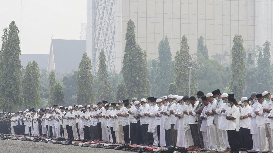 Akibat kebakaran hutan negara tetangga mendapatkan 
