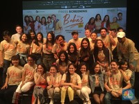 Angkat Tema Reuni SMA, Ini Serunya Para Artis di Film 