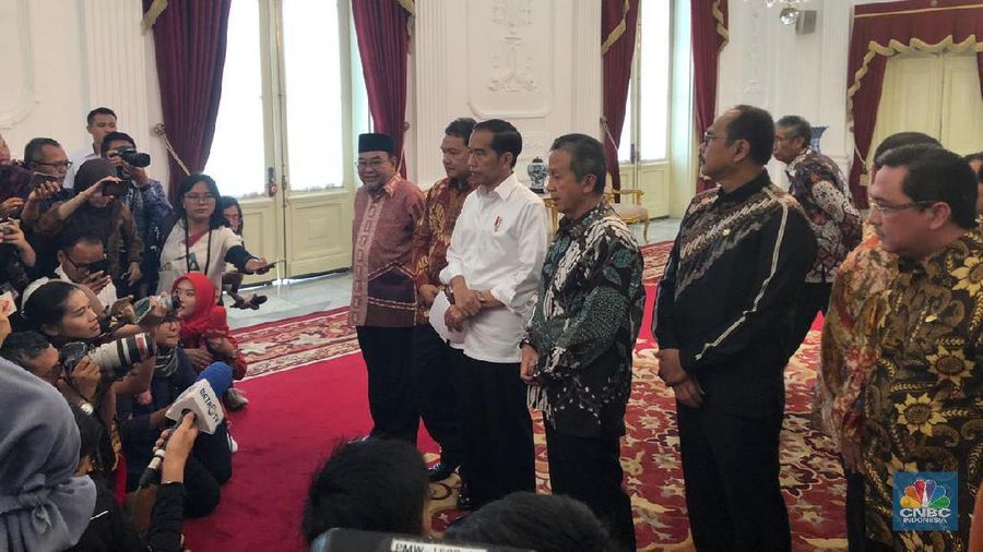 Imam menjadi tersangka dugaan suap terkait dana hibah Komite Olahraga Nasional Indonesia dari Kementerian Pemuda dan Olahraga.