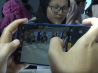Ikut Samsung dan Apple, Realme Jual HP Tanpa Charger