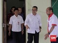 Tiba di Kemenpora, Imam Nahrawi Langsung Salat di Masjid