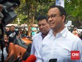 Anies Serahkan Persoalan Pembelian Bus ke Dirut Transjakarta