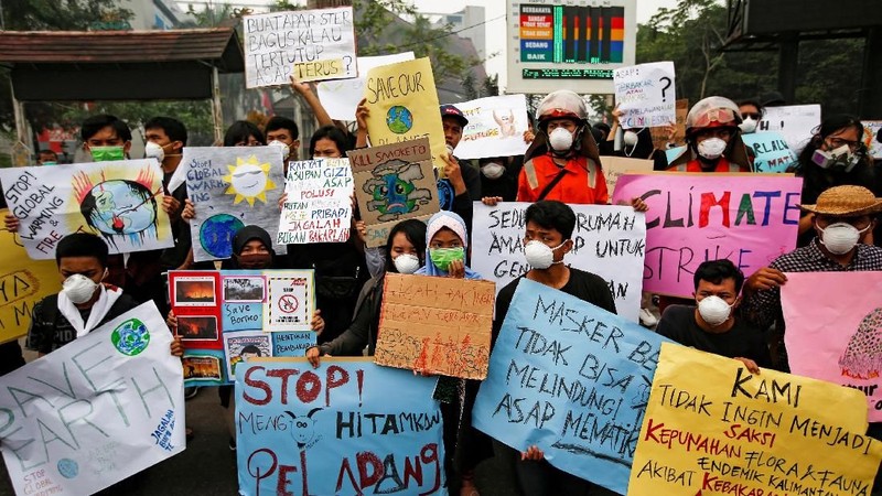 Di lebih dari 150 negara, orang-orang akan ikut melangkah untuk mendukung para pemogok iklim muda dan menuntut diakhirinya usia bahan bakar fosil.