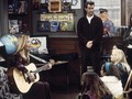 Cerita di Balik Lagu 'Smelly Cat' Andalan Phoebe 'Friends'