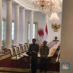 Sah! Jokowi Tunjuk Menaker Hanif Dhakiri Jadi Plt Menpora