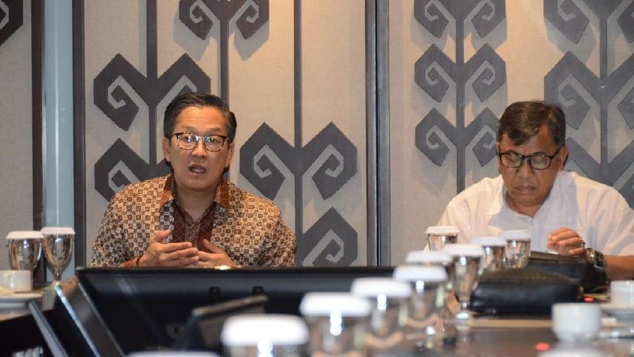 Kadin sebut kebijakan solar bersubsidi membuat pengusaha bingung karena bertentangan dengan aturan yang sebelumnya.