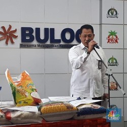 Bulog Jual Beras di Ritel Modern, Nasib Pedagang Kecil Piye?