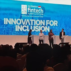 Sri Mulyani Janji Pajaki Perusahaan Fintech Secara Adil