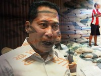 Buwas Marah Besar! Mafia Tipu-Tipu Beras Buat Orang Miskin