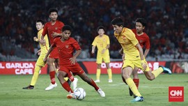 Alfin Lestaluhu, Bek Andalan yang Punya Suara Azan Merdu