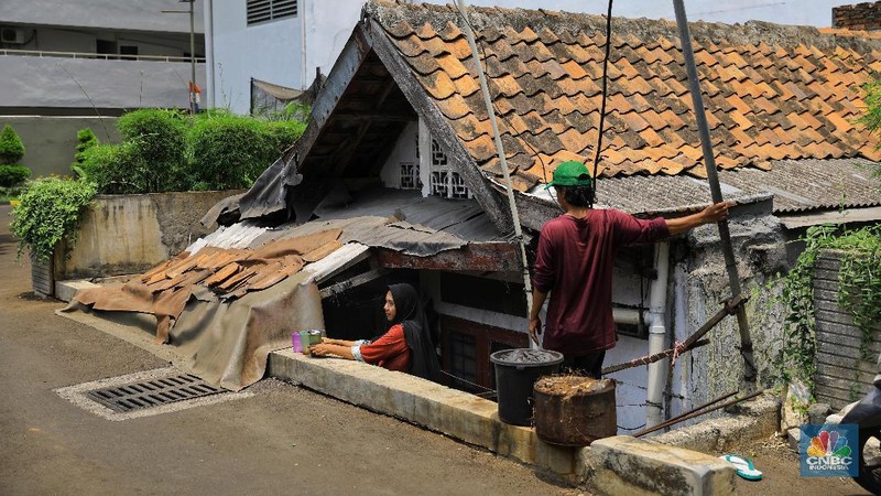 Kondisi Rumah Tua, yang Ada di Dalam Apartemen Mewah (CNBC Indonesia/Andrean Kristianto)