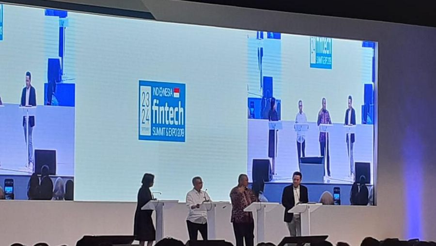 Pengelolaan dan keamanan data menjadi krusial di masa mendatang. Pasalnya data menjadi sumber sumber daya baru tetapi Indonesia belum kelola data dengan baik.