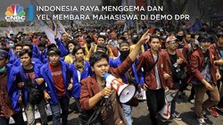 Yel-Yel Perlawanan Mahasiswa di Depan Gedung DPR