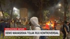 VIDEO: Polisi Tembakan Gas Air Mata ke Arah Massa