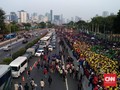 Polisi Bubarkan Pedemo di Depan DPR dengan Water Cannon