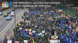Video Lautan Mahasiswa Berdemo, Terus Membanjiri Senayan