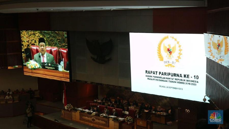 Pemerintah meminta kepada Dewan Perwakilan Rakyat Republik Indonesia untuk menunda pengesahan Rancangan Undang-Undang tentang Permasyarakatan.