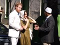 VIDEO: Harry dan Meghan Kunjungi Masjid Tertua di Afrika