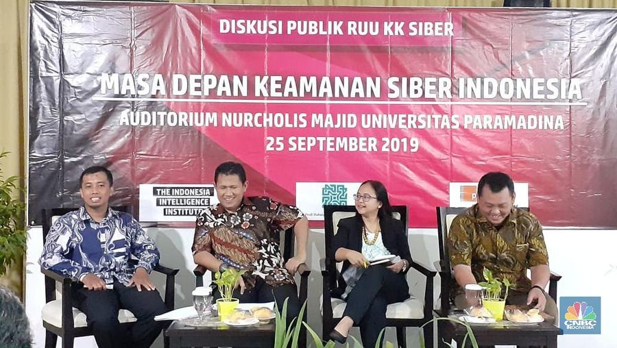 Tak hanya revisi UU KPK yang kejar tayang, RUU Keamanan dan Ketahanan SIber juga, yang ditargetkan selesai 30 September 2019.