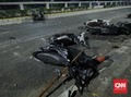 Kerangka Motor Terbakar Masih Teronggok di Sekitar DPR