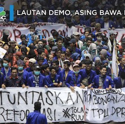 Lautan Demo, Investor Asing Bawa Kabur Rp 7 T