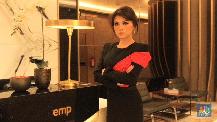 Adinda Andarina Bakrie memang memiliki banyak kesibukan.