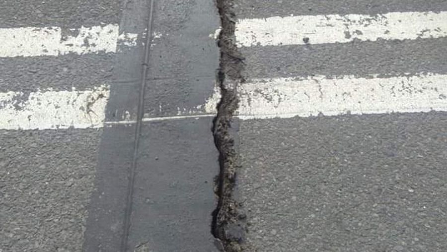 Gempa magnitudo 6,8 di Ambon tak hanya menyebabkan kerusakan fisik tapi juga korban jiwa.