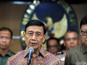 Ditusuk di Banten, Menkopolhukam Wiranto Terluka di Perut