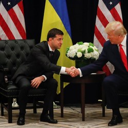 Zelensky Tiba-Tiba Tawarkan Upeti Mineral Kritis ke Trump, Kenapa?