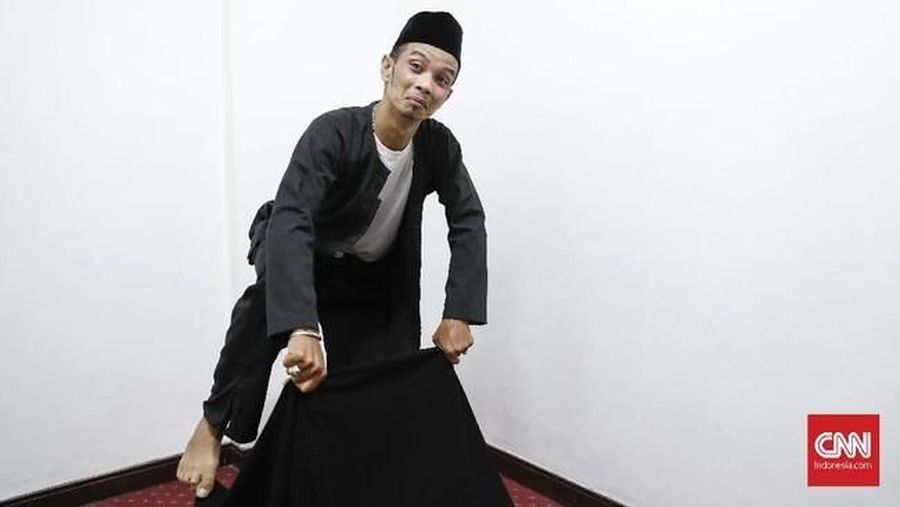 Srimulat memang sudah jarang terlihat ditelevisi saat ini, tapi dari beberapa personil masih tetap eksis dibelakang layar.