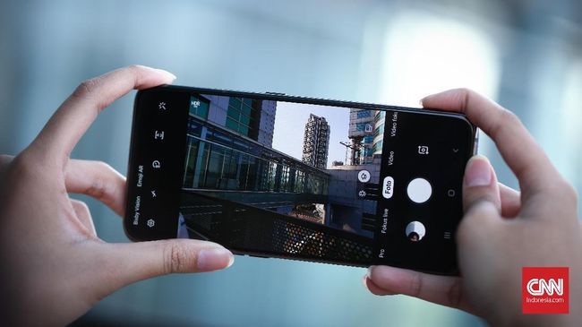 Kamera Mantap di 'Low Light'