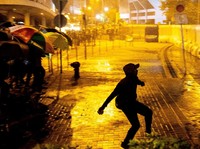 KJRI Hong Kong: Jurnalis RI Terkena Tembakan Peluru Karet