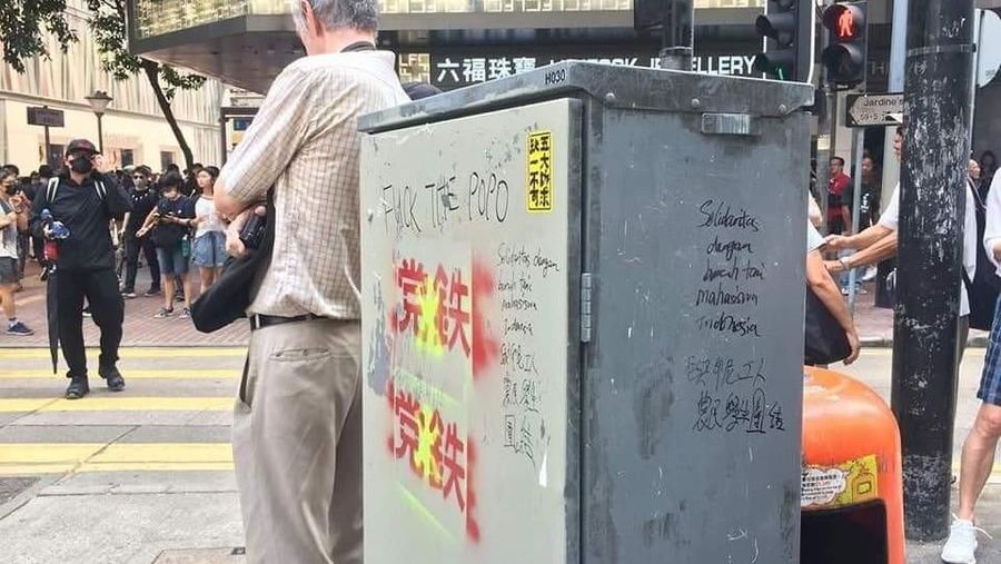Dari viralnya gedung Menara Saidah hingga Deretan artis yang masuk kursi parlemen